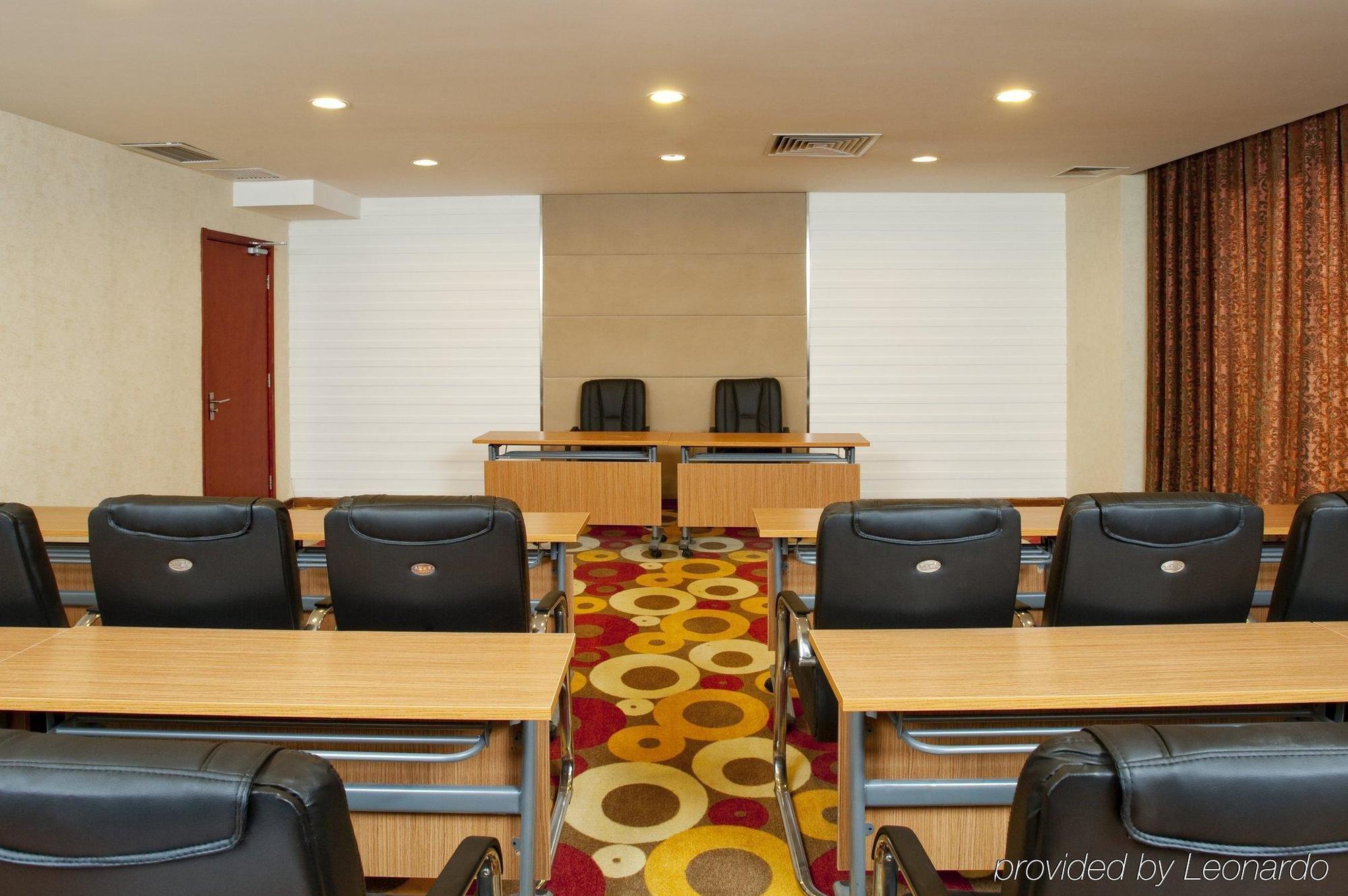 Holiday Inn Express Tianjin Dongli, An Ihg Hotel 設備 写真