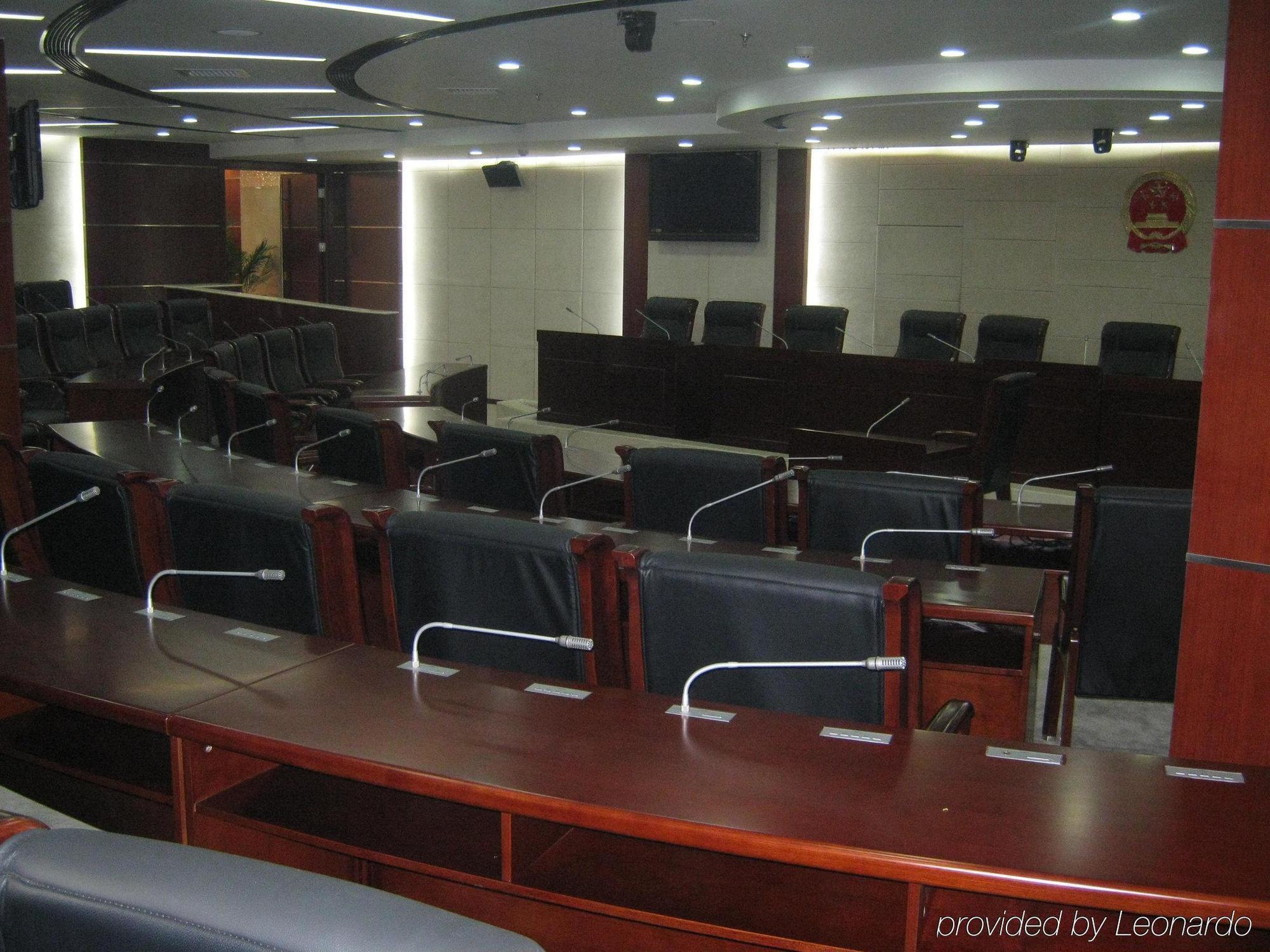 Holiday Inn Express Tianjin Dongli, An Ihg Hotel エクステリア 写真