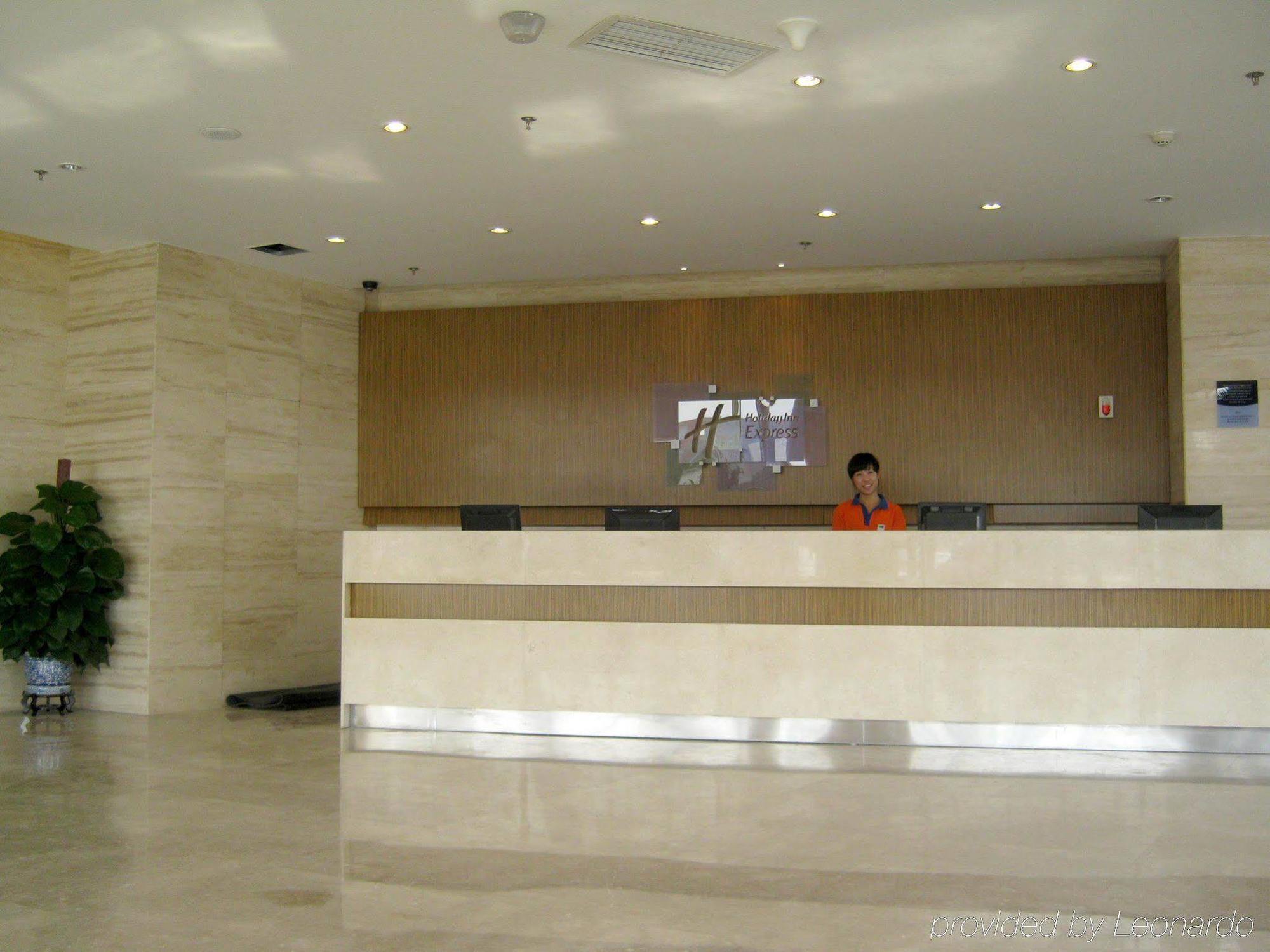 Holiday Inn Express Tianjin Dongli, An Ihg Hotel エクステリア 写真