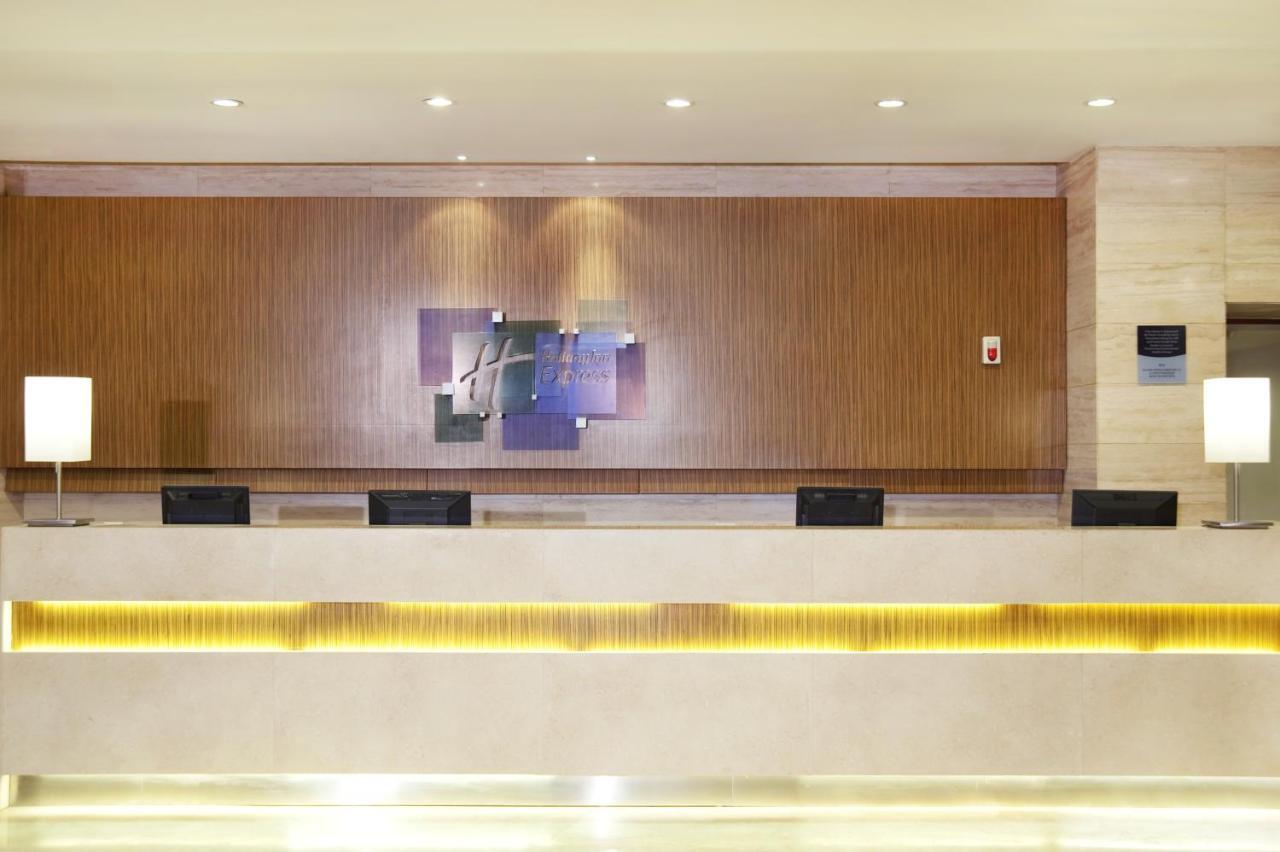 Holiday Inn Express Tianjin Dongli, An Ihg Hotel エクステリア 写真